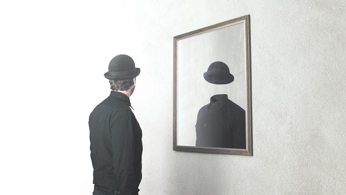 Image default